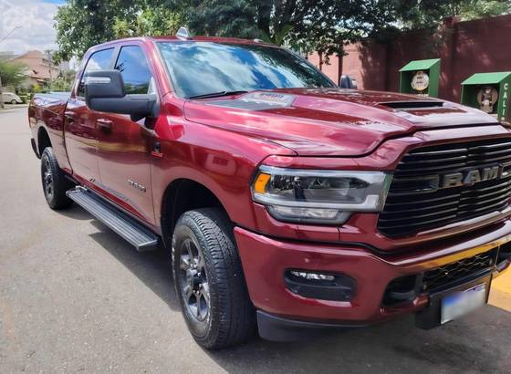 RAM 2500 6.7 I6 TURBO DIESEL LARAMIE NIGHT EDITION CD 4X4 AUTOMÁTICO RAM 2500 6.7 I6 TURBO DIESEL LARAMIE NIGHT EDITION CD 4X4 AUTOMÁTICO